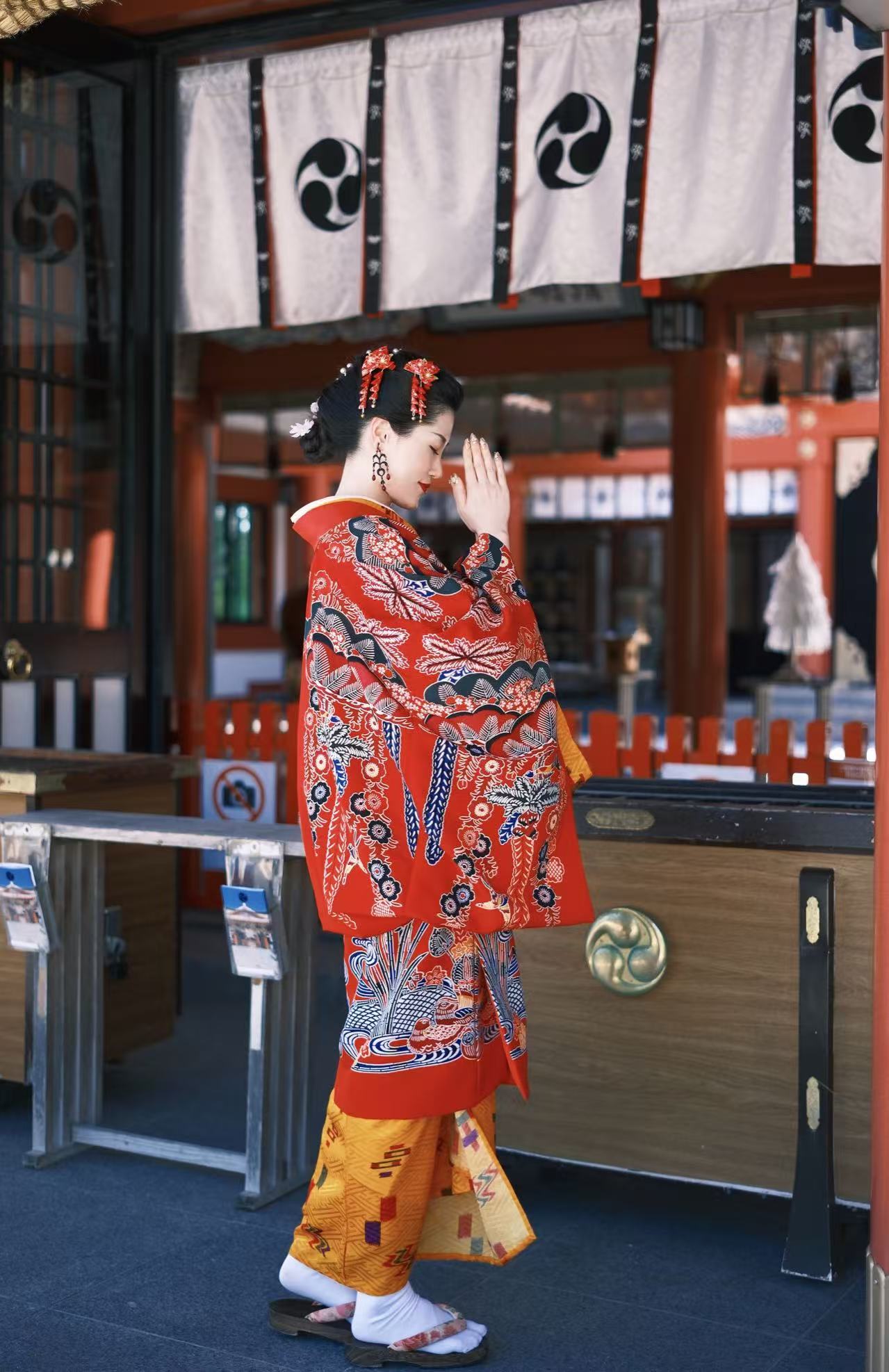 花彩琉装スタジオ
